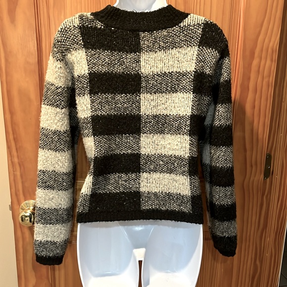 Eyeshadow Sweater Size L - Picture 6 of 9